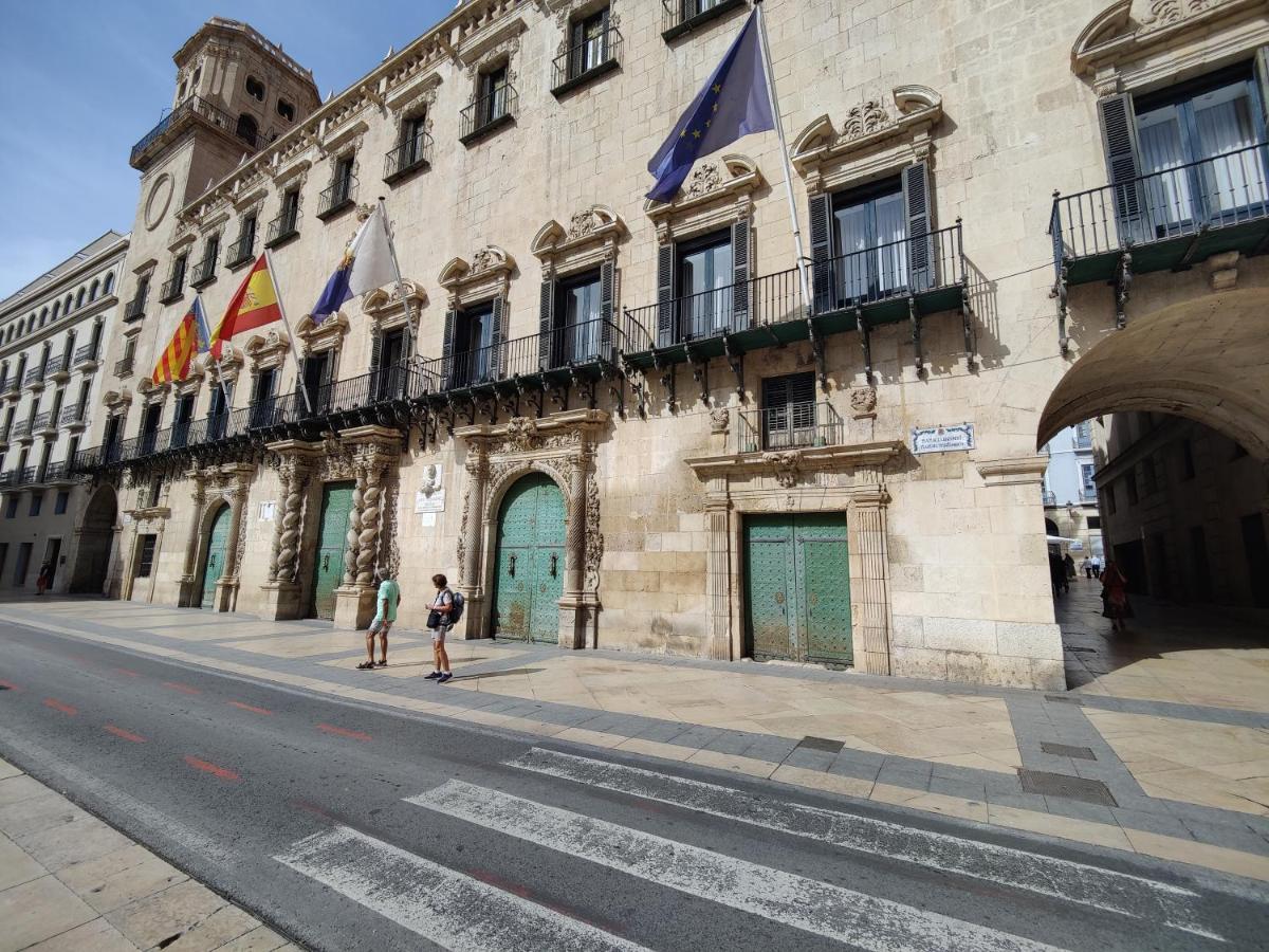 אליקאנטה Carmen Old Town Apartments מראה חיצוני תמונה